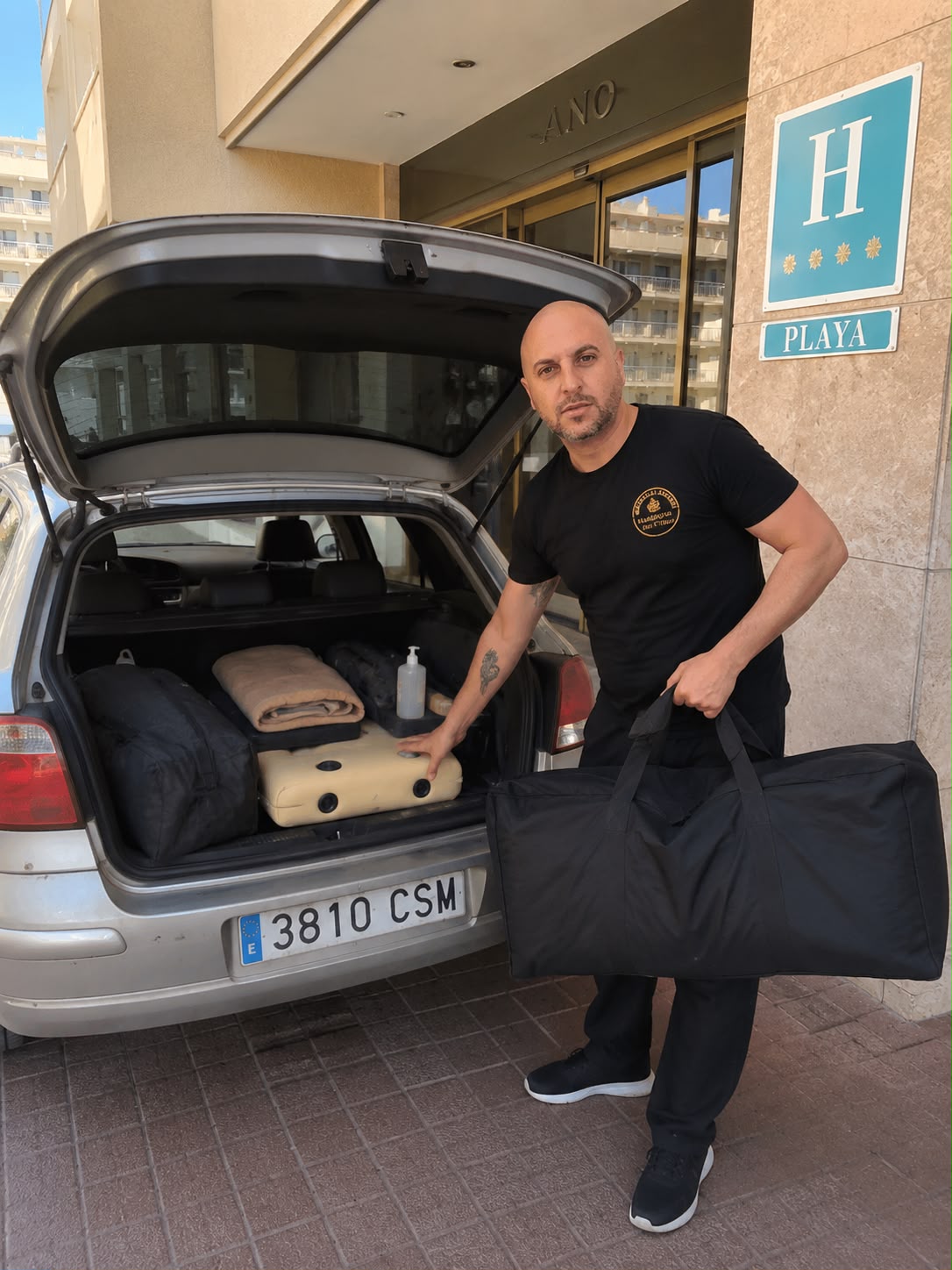 Material profesional de masaje a domicilio preparado en Torrevieja